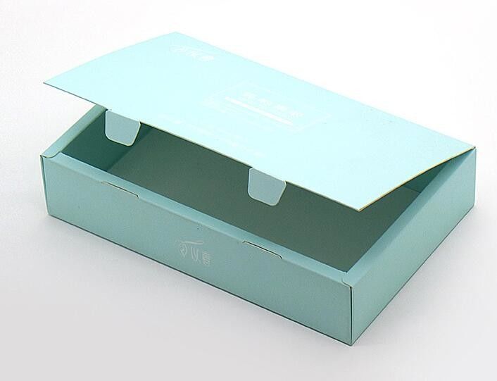Matte Varnish 250gsm White Paper Printed Cosmetic Boxes